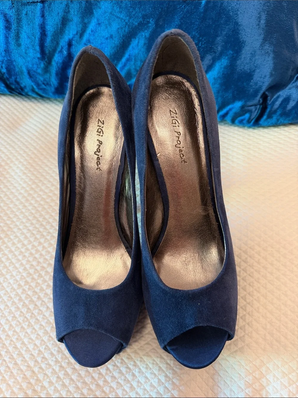 8 1/2 ZIGI girl Royal Blue Suede Peep-Toe Platform stiletto Pumps